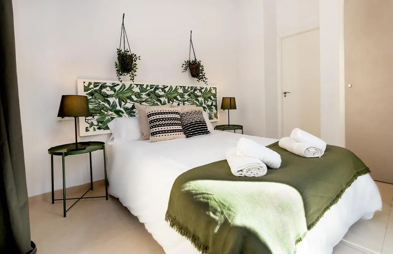 Apartamentos Juan De Padilla Malaga Apartment