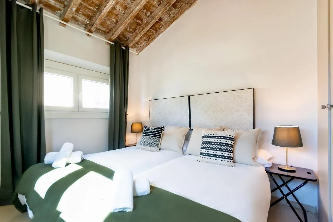 Apartamentos Juan De Padilla Malaga 0*,  Hiszpania