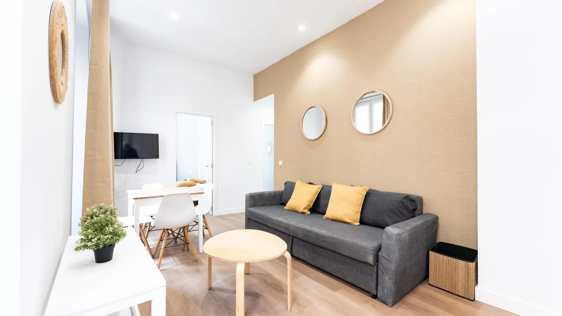 Apartamentos Juan De Padilla Málaga 0*,  Spanje